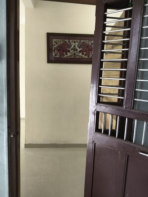  3 BHK Apartment at Ambawadi – for Rent