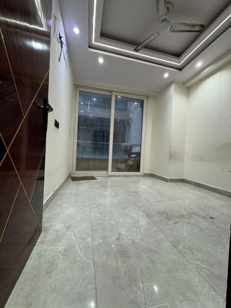 undefined, chattarpur 2 Bedroom 900 Sq.Ft. Apartment In Chattarpur Delhi 10497985