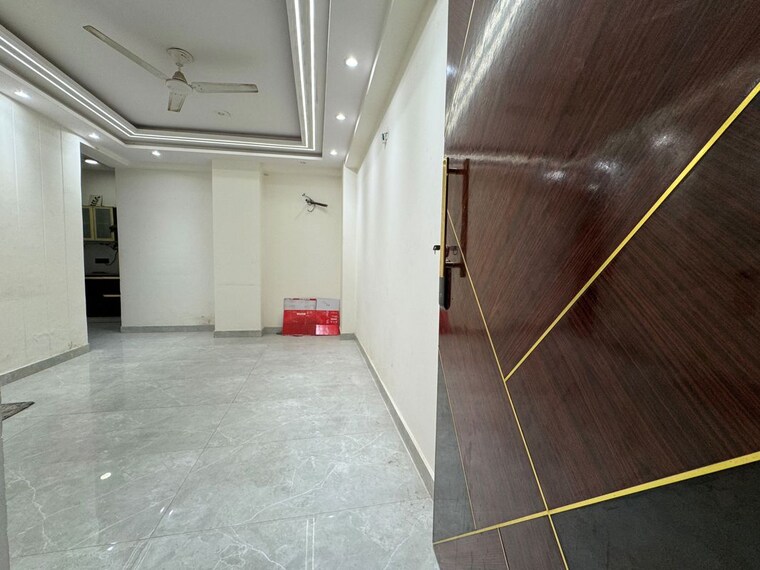 Bathroom, chattarpur 2 Bedroom 900 Sq.Ft. Apartment In Chattarpur Delhi 10497985