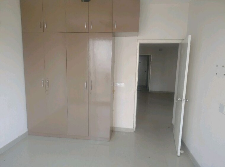 Bathroom, shree-vardhman-green-court 2 Bedroom 695 Sq.Ft. Apartment In Sector 90 Gurgaon 10497992