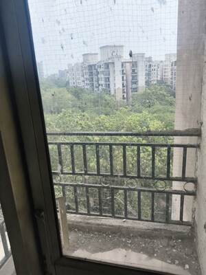 Balcony in 3.5 BHK Apartment at Gardenia Grace, Sector 61 – for Rent