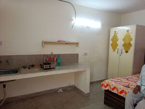 1 RK Builder Floor For Rent in Rishi Nagar