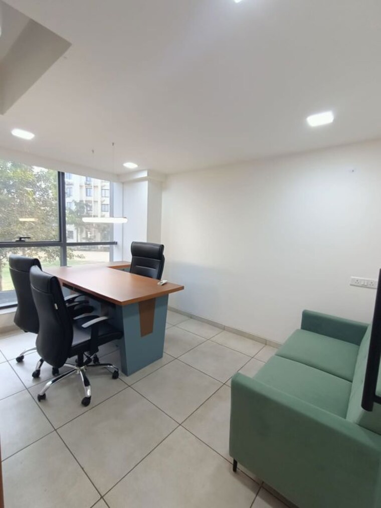 Team Area, kpc-aashirwad-dev Commercial Office Space 1070 Sq.Ft. In Nava Naroda Ahmedabad 10498043
