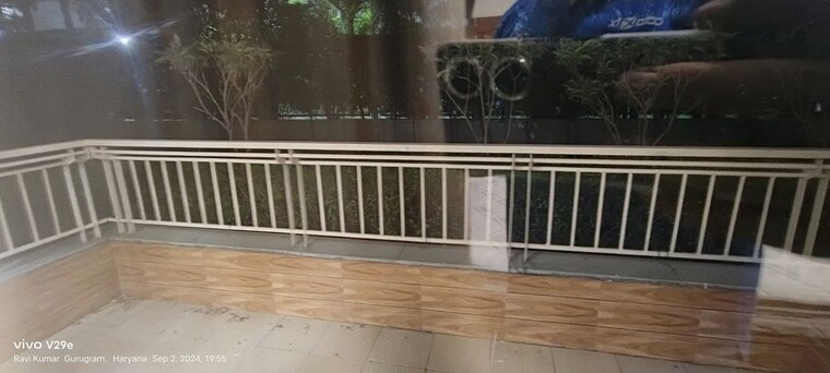 Balcony, bestech-park-view-spa-next 4 Bedroom 1965 Sq.Ft. Apartment In Sector 67 Gurgaon 10497964