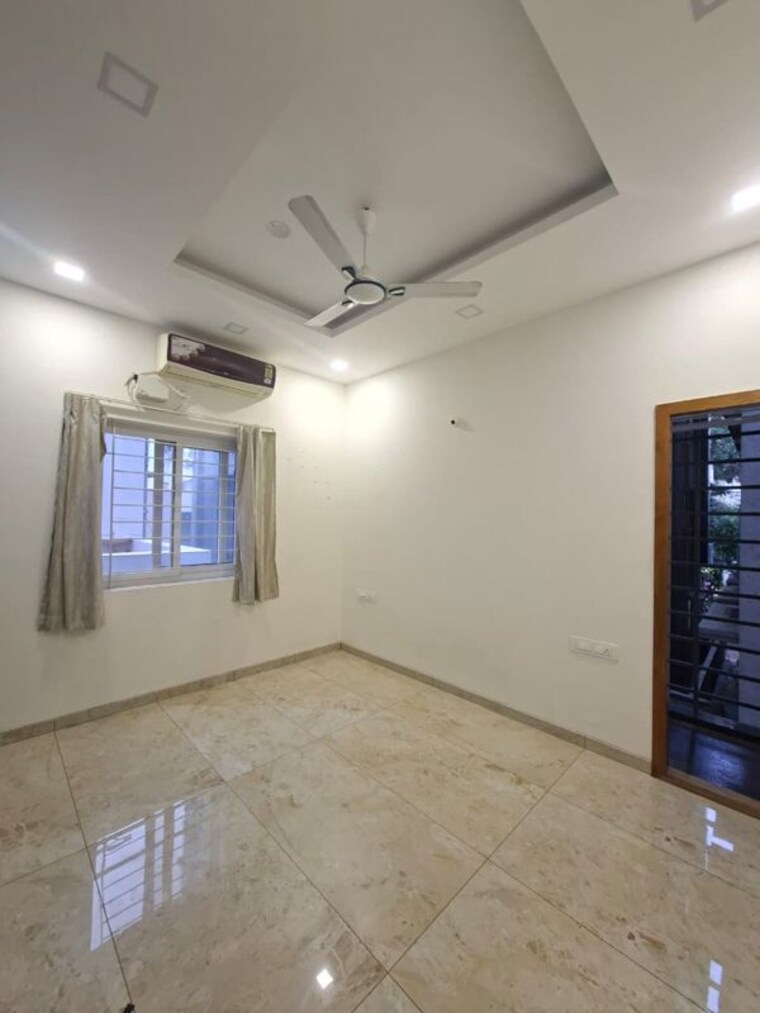 Room, hsr layout sector 2 2 Bedroom 1200 Sq.Ft. Builder Floor In Hsr Layout Sector 2 Bangalore 10498037