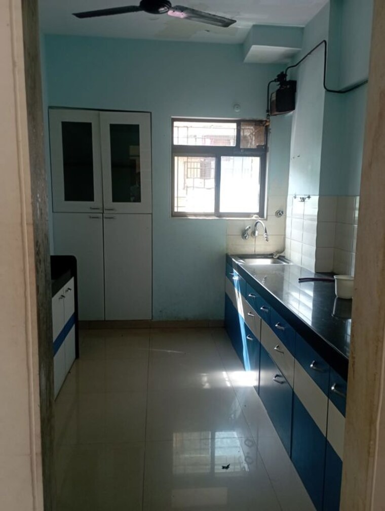 Kitchen, kasarvadavali 2 Bedroom 700 Sq.Ft. Apartment In Kasarvadavali Thane 10498053