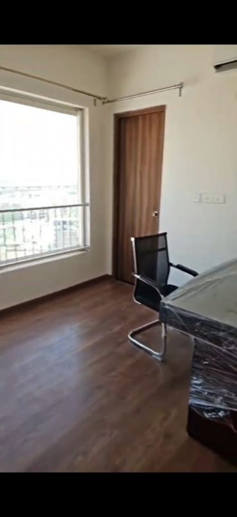 Bedroom, shapoorji-pallonji-joyville-gurgaon 2 Bedroom 915 Sq.Ft. Apartment In Sector 102 Gurgaon 10497923