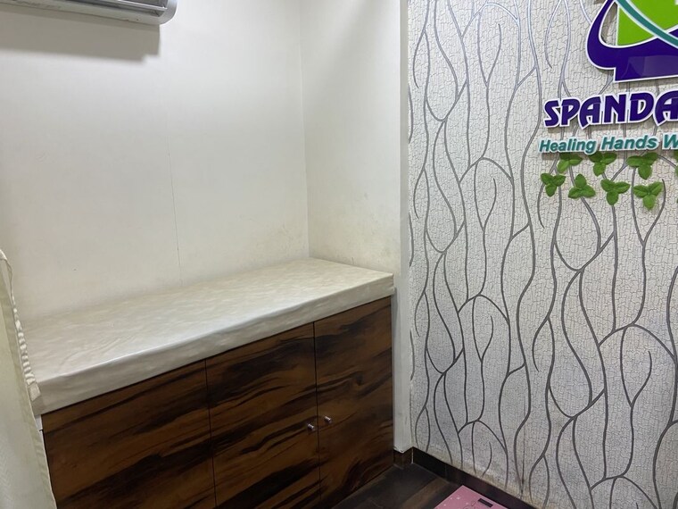 Other, poisar Commercial Shop 170 Sq.Ft. In Poisar Mumbai 10295136