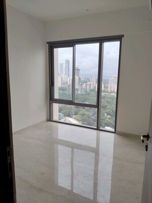 Room in 2 BHK Apartment at Piramal Mahalaxmi, Mahalaxmi – for Sale