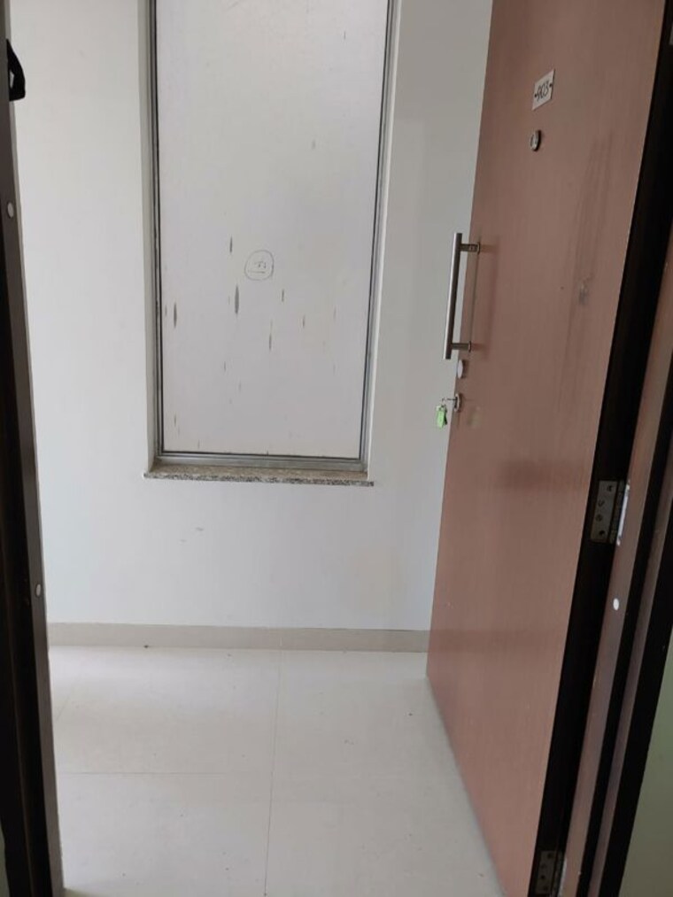 Bathroom, mont-vert-belbrook 2 Bedroom 1000 Sq.Ft. Apartment In Bhugaon Pune 10498073