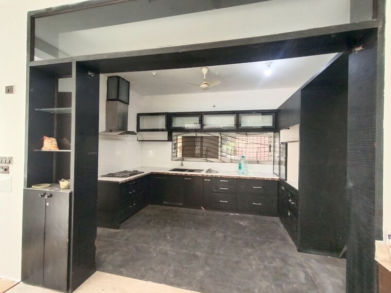 Kitchen, harlur 6 Bedroom 3600 Sq.Ft. Independent House In Harlur Bangalore 10498068