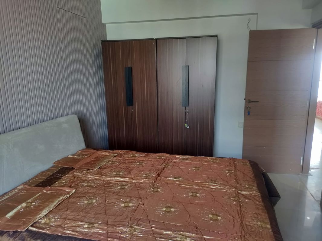 1 BHK + Extra Room 650 Sq.Ft. Apartment in Dun Apartments