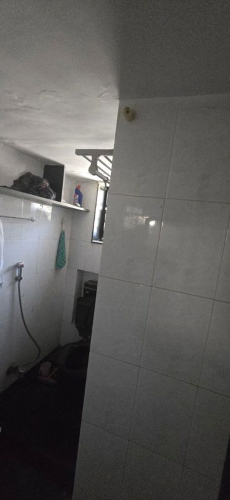 Bathroom, maniyar-apartment 1.5 Bedroom 580 Sq.Ft. Apartment In Tardeo Mumbai 10498117