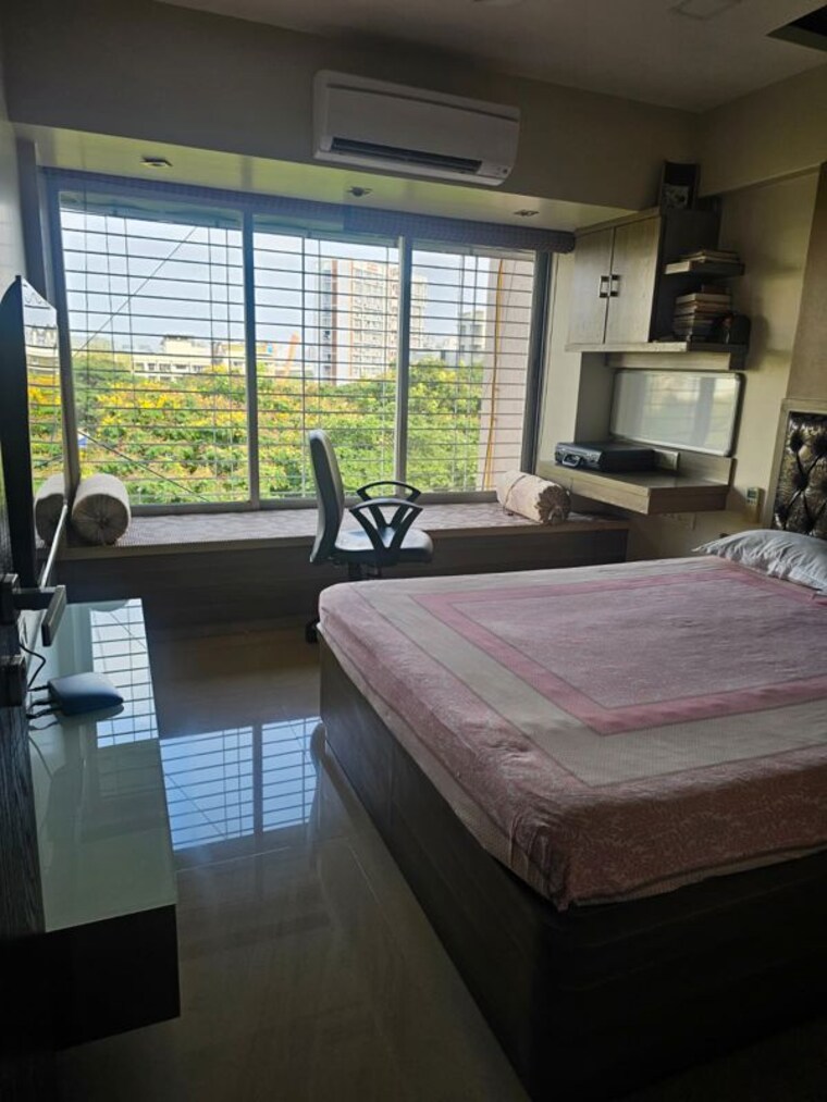 Bedroom, santacruz east 5 Bedroom 1800 Sq.Ft. Apartment In Santacruz East Mumbai 10498160