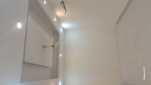Furnished Amenities in 3 BHK Builder Floor at Unitech South City II, Sector 50 – for Rent