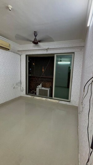 2 BHK Apartment For Rent in Fairmont La Paradiso, Santacruz East