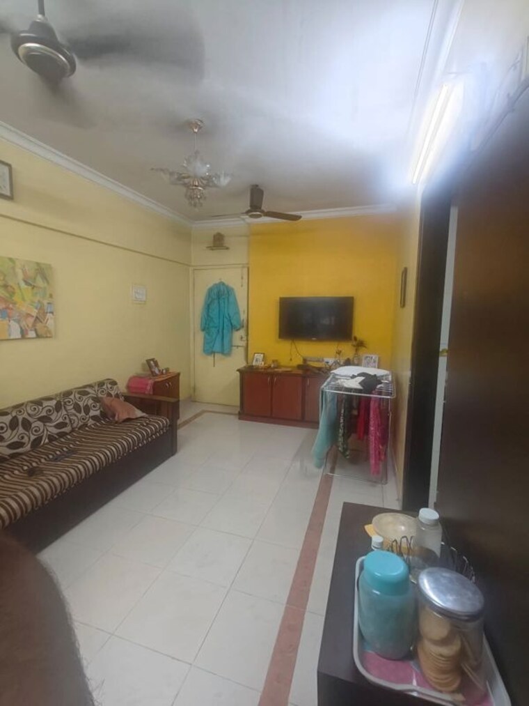 Living Room, kamala-ashish-tower 1 Bedroom 410 Sq.Ft. Apartment In Kandivali West Mumbai 10498201