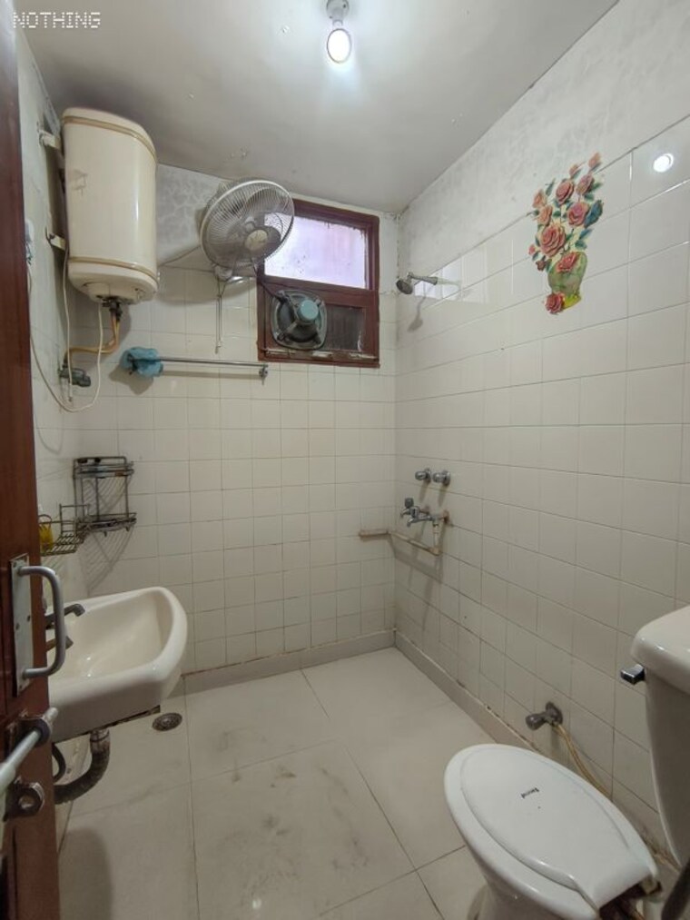 Bathroom, maxworth-premier-urban 1 Bedroom 750 Sq.Ft. Apartment In Sector 15 Gurgaon 10498207