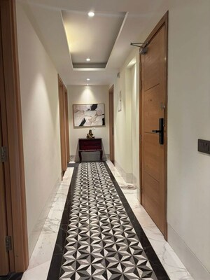 Building Lobby in 3 BHK Builder Floor at Sector 15 – for Rent