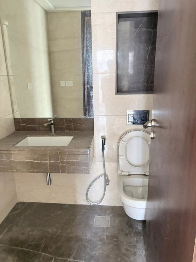 Bathroom, lokhandwala-minerva-mahalaxmi 3 Bedroom 1190 Sq.Ft. Apartment In Mahalaxmi Mumbai 10498246