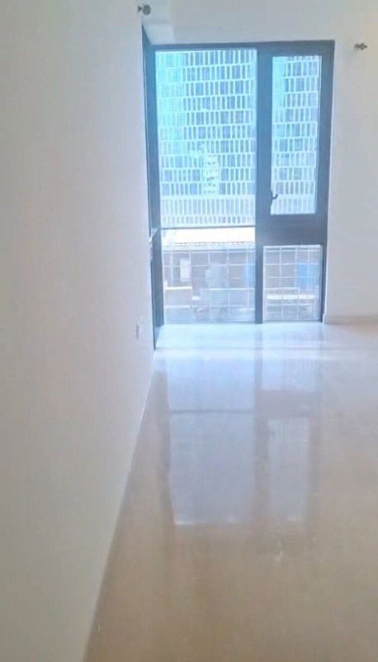 Bathroom, lodha-parkside 2 Bedroom 893 Sq.Ft. Apartment In Worli Mumbai 10498242