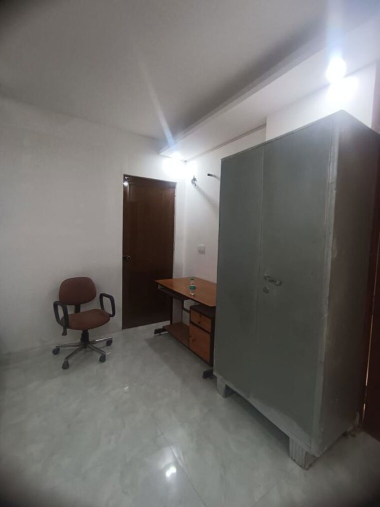 Room, malviya nagar 1 RK 50 Sq.Yd. Builder Floor In Malviya Nagar Delhi 10498276