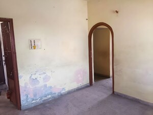 Room in  Apartment at Vadodara – for Sale
