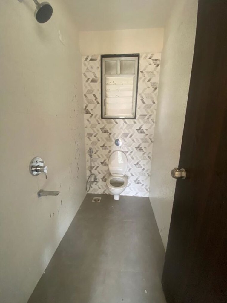 Bathroom, urban-skyline-phase-1 2 Bedroom 750 Sq.Ft. Apartment In Ravet Pune 10498350