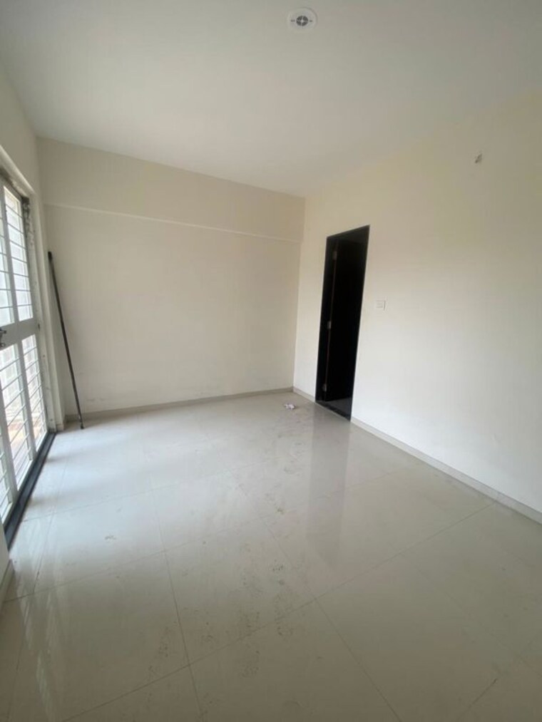 Room, urban-skyline-phase-1 2 Bedroom 750 Sq.Ft. Apartment In Ravet Pune 10498350