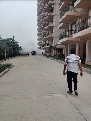 Parking in 2 BHK Apartment at Pareena Laxmi Apartments, Sector 99 – for Sale