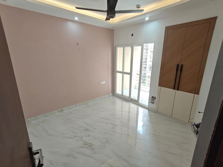 Room, paras-tierea 3 Bedroom 1580 Sq.Ft. Apartment In Sector 137 Noida 10493588