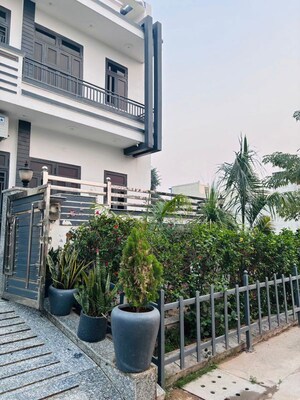 Balcony in 6 BHK Independent House at Omaxe Panorama City, Vasundhara Nagar – for Sale
