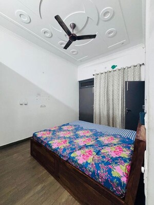 Bedroom in 6 BHK Independent House at Omaxe Panorama City, Vasundhara Nagar – for Sale