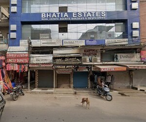  Shop For Sale in Gandhi Nagar