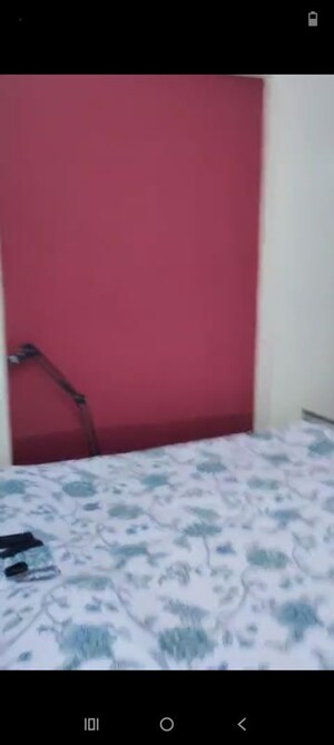 Room in 2 BHK Apartment at Kurla West – for Rent