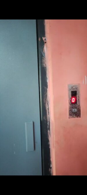 Furnished Amenities in 2 BHK Apartment at Kurla West – for Rent