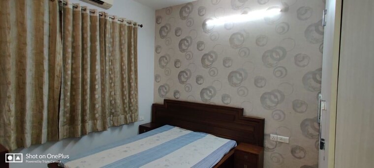 Bedroom, emaar-the-palm-drive-the-premier-terraces 3.5 Bedroom 2210 Sq.Ft. Apartment In Sector 66 Gurgaon 10498517