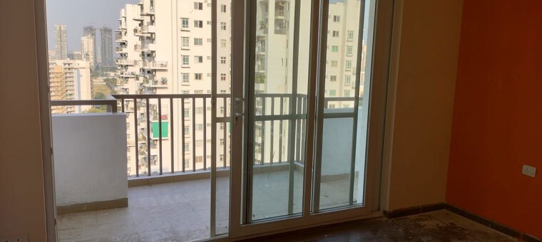 Room, emaar-the-palm-drive-the-sky-terraces 4 Bedroom 3810 Sq.Ft. Apartment In Sector 66 Gurgaon 10498554