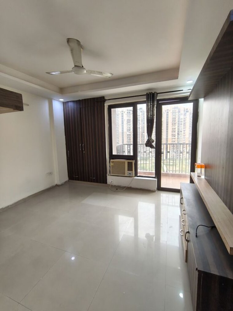 Room, logix-blossom-county 3.5 Bedroom 1758 Sq.Ft. Apartment In Sector 137 Noida 10498570