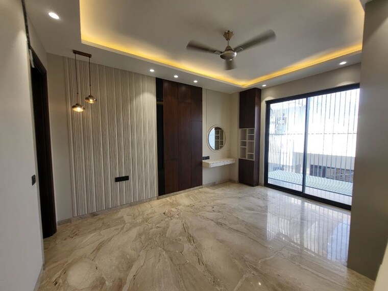 Room, eros-rosewood-city 3.5 Bedroom 2400 Sq.Ft. Builder Floor In Sector 49 Gurgaon 10498595