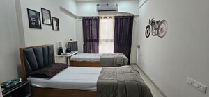  Pg For Rent in Gundavali