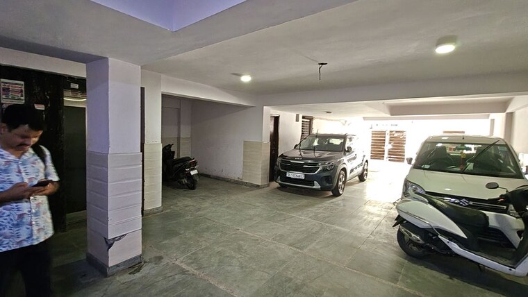  Parking, malviya nagar 2 Bedroom 1000 Sq.Ft. Builder Floor In Malviya Nagar Delhi 10498651