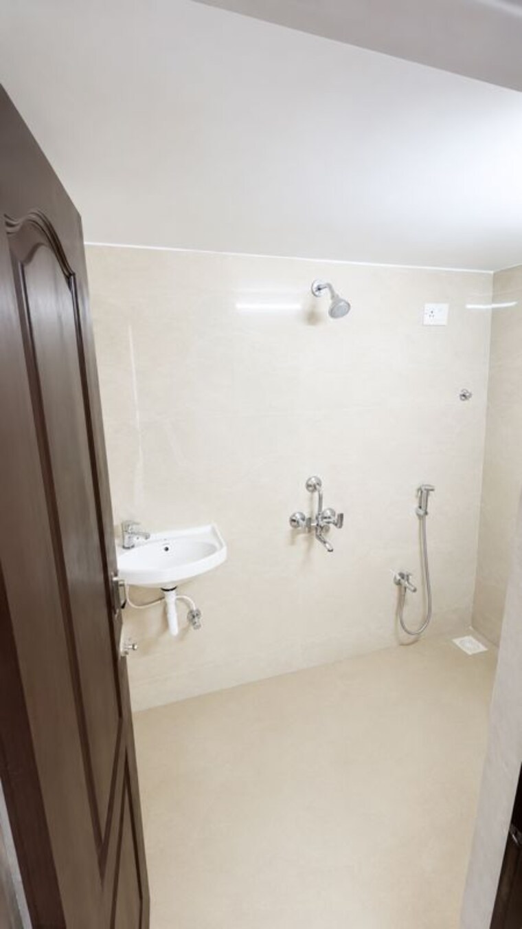 Bathroom, avaas-shree-krushna-arcade 2 Bedroom 890 Sq.Ft. Apartment In Nalasopara West Palghar 10498676