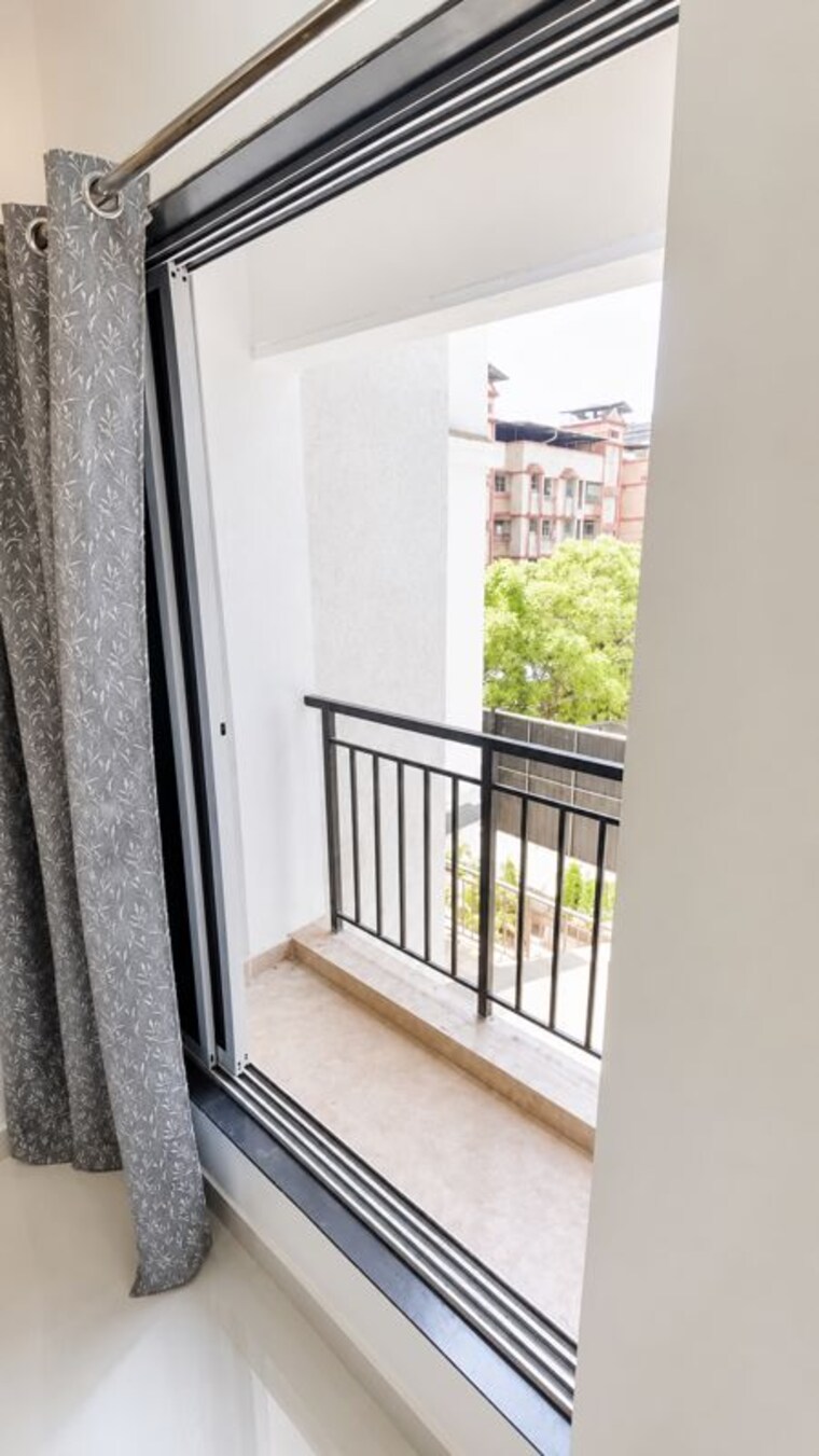 Balcony, avaas-shree-krushna-arcade 2 Bedroom 890 Sq.Ft. Apartment In Nalasopara West Palghar 10498676