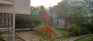  Plot – Garden View at Kidwai Nagar - for Sale