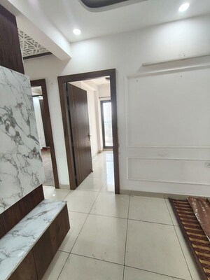 Kitchen in 3.5 BHK Apartment at Amrapali Silicon City, Sector 76 – for Rent
