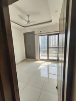 3.5 BHK + Servant Room 1835 Sq.Ft. Apartment in Amrapali Silicon City