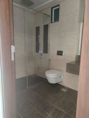 Bathroom in 3 BHK Apartment at Lokhandwala Minerva Mahalaxmi, Mahalaxmi – for Rent