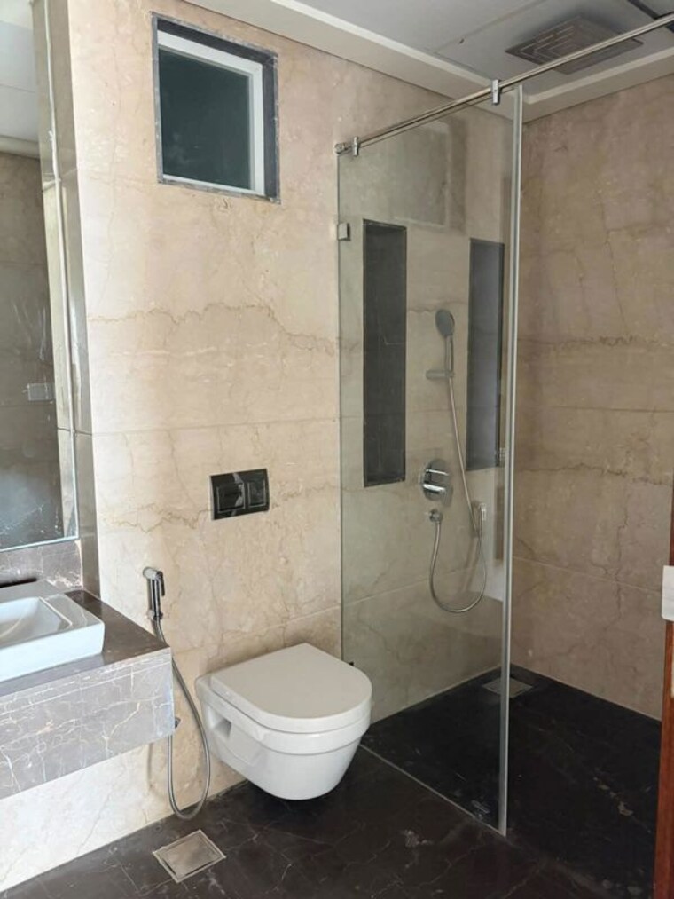 Bathroom, lokhandwala-minerva-mahalaxmi 3 Bedroom 2058 Sq.Ft. Apartment In Mahalaxmi Mumbai 10498771