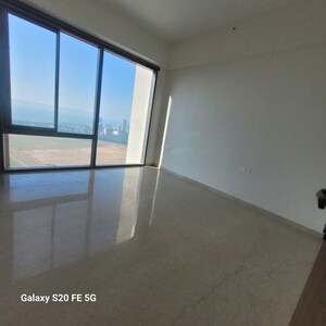 Room in 4 BHK Apartment at Piramal Mahalaxmi, Mahalaxmi – for Rent